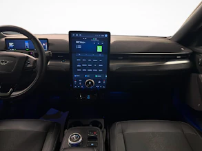 https://vehicle.imgix.net/4130094/aad455eb-eb48-4e64-9e15-5c9026b9f73a.jpg