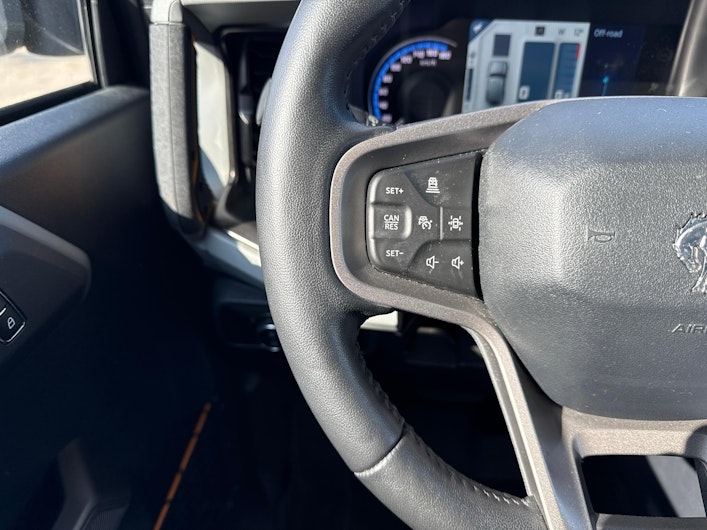 immagine del veicolo FORD BRONCO