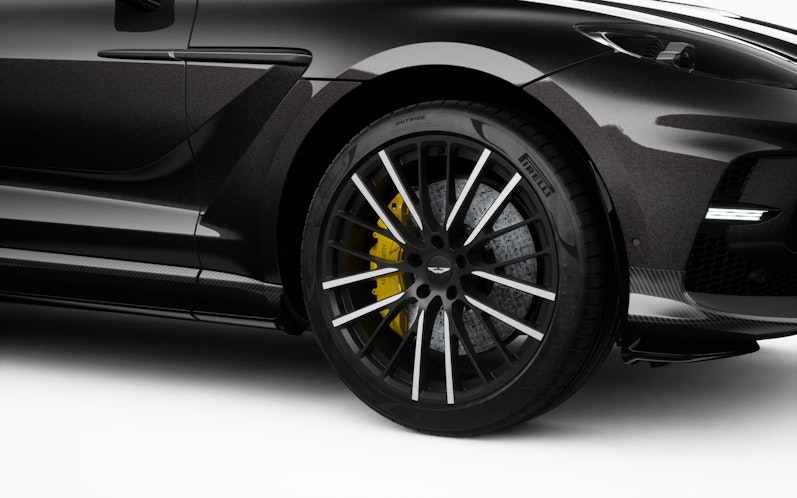 Vehicle image ASTON MARTIN DBX