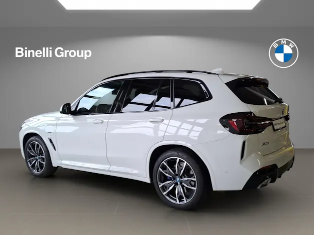 BMW X3 30e xDrive SAG