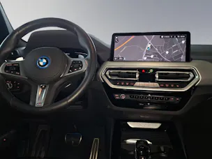 BMW X3 30e xDrive SAG
