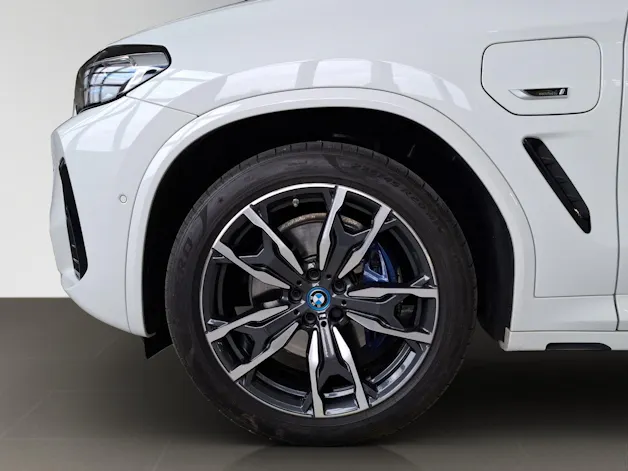 BMW X3 30e xDrive SAG