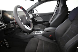 Vehicle image BMW 123 xDrive