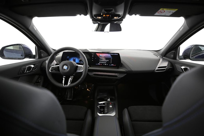 Vehicle image BMW 1 SERIES