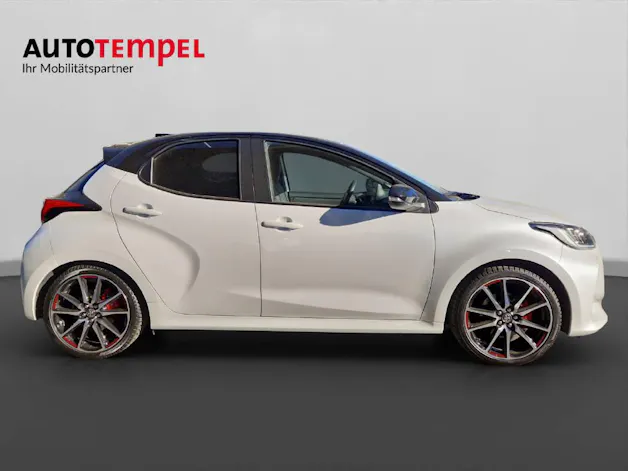 Toyota Yaris 1.5 VVT-i HSD GR Sport 45487/003
