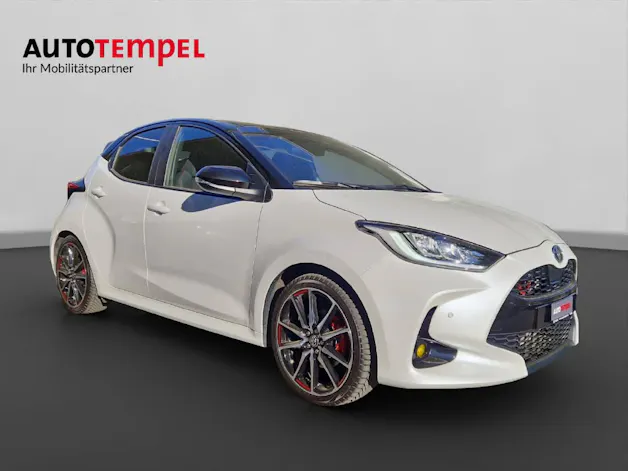 Toyota Yaris 1.5 VVT-i HSD GR Sport 45487/003