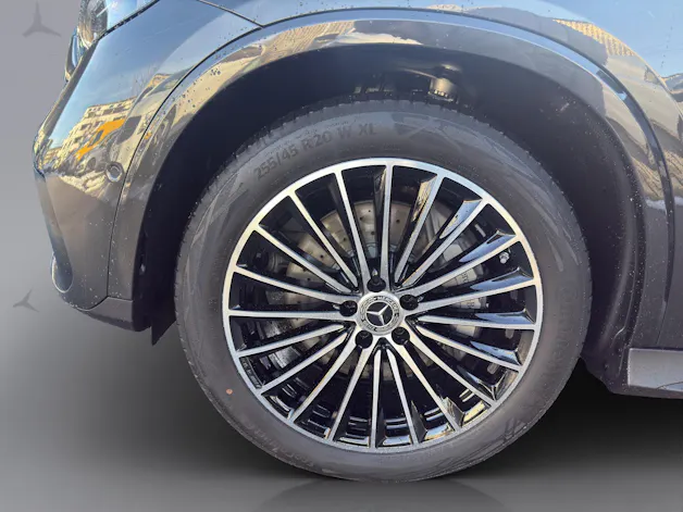 Mercedes-Benz GLC 220 AMG Line 4m