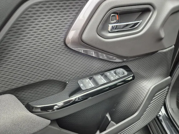 Toyota Urban Cruiser Premium AWD - ab 1.99% Leasing