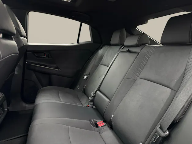 Toyota C-HR+ Premium AWD