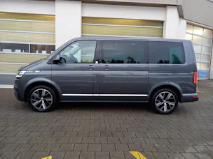 VW T6.1 Multivan 2.0 TDI 199 Highline DSG 4m