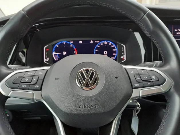 VW T6.1 Multivan 2.0 TDI 199 Highline DSG 4m