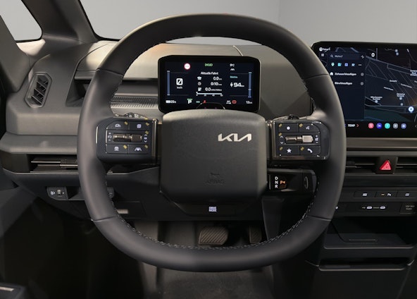 Vehicle image 4 Vehicle image 4