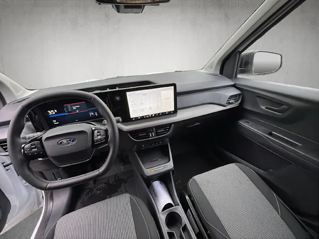 Ford E-Transit Courier Van Trend