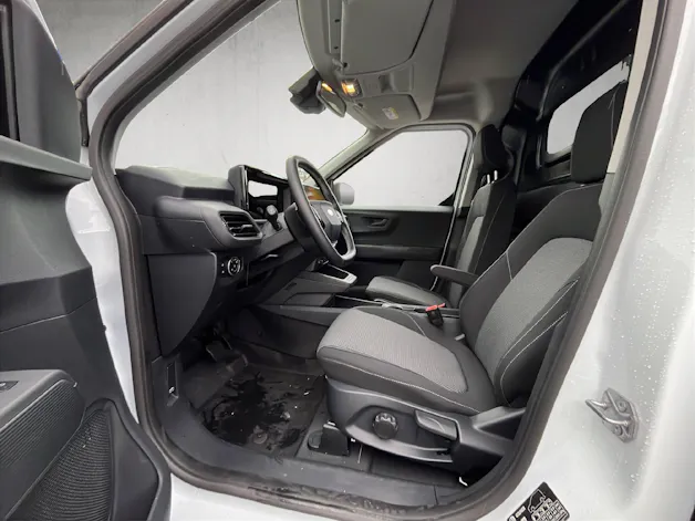 Ford E-Transit Courier Van Trend