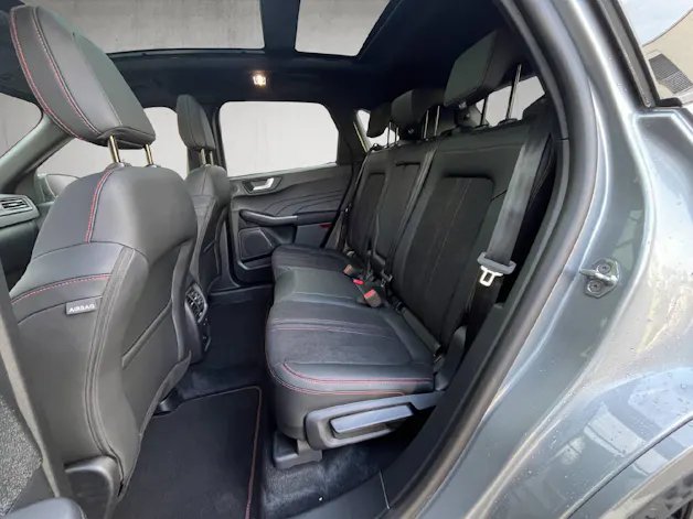 Ford Kuga 2.5 Hybrid ST-Line X 4x4