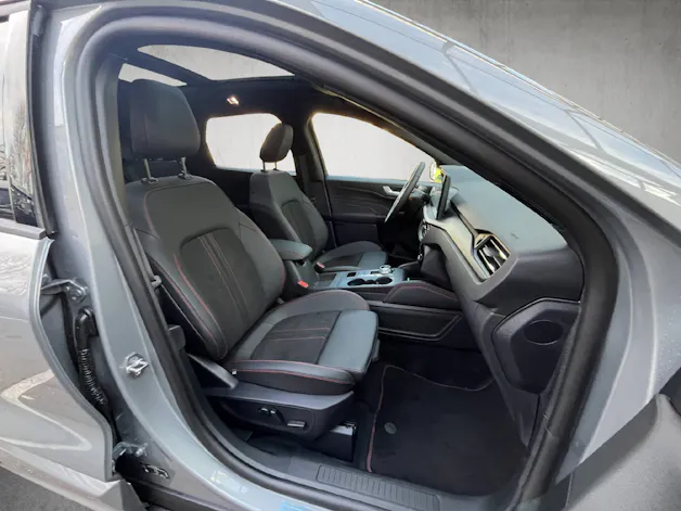 Ford Kuga 2.5 Hybrid ST-Line X 4x4