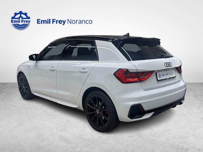 Vehicle image AUDI A1
