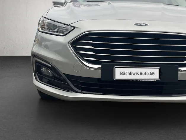 Ford Mondeo Station Wagon 2.0 HEV 187 Titanium