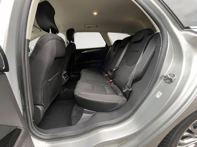 Ford Mondeo Station Wagon 2.0 HEV 187 Titanium