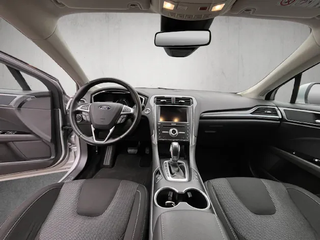 Ford Mondeo Station Wagon 2.0 HEV 187 Titanium