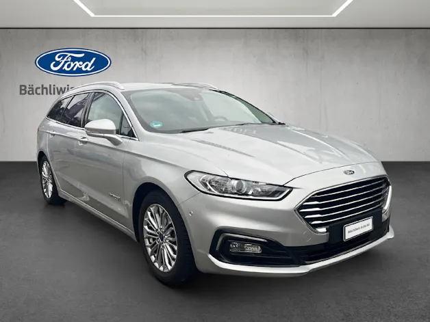 Ford Mondeo Station Wagon 2.0 HEV 187 Titanium