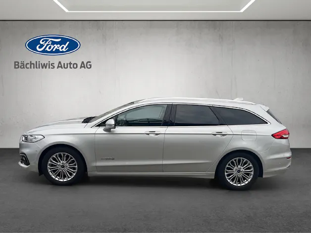 Ford Mondeo Station Wagon 2.0 HEV 187 Titanium