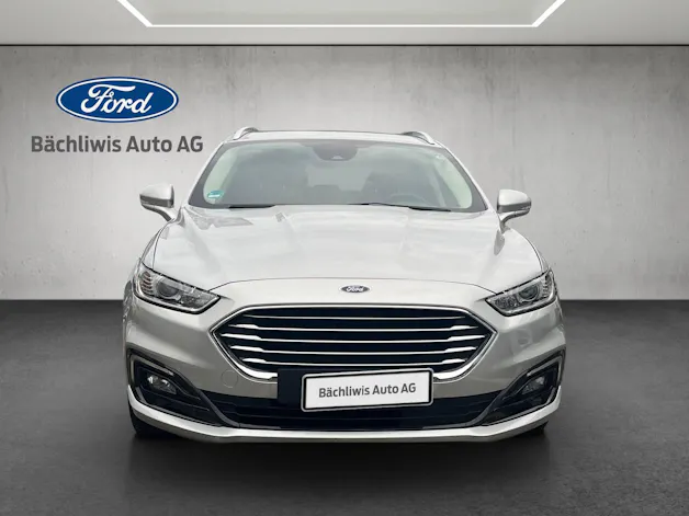 Ford Mondeo Station Wagon 2.0 HEV 187 Titanium