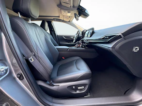 https://vehicle.imgix.net/4130256/8931ace3-62fe-43b0-8726-adf6a29081b7.jpg