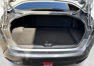 Toyota Mirai Fuel Cell Platinum