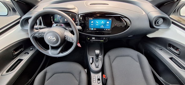 Vehicle image 8 Vehicle image 8