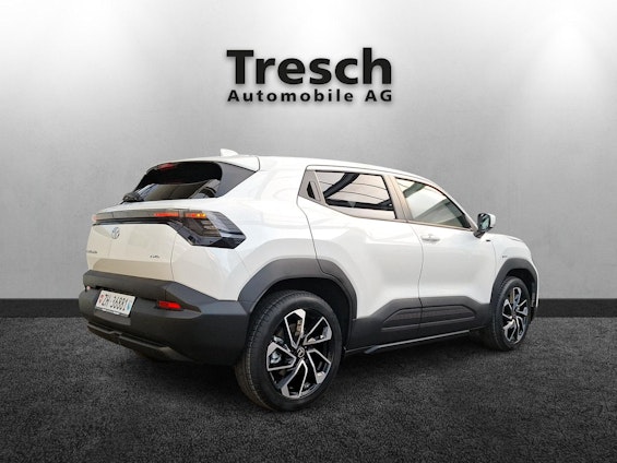 Vehicle image 2 Vehicle image 2