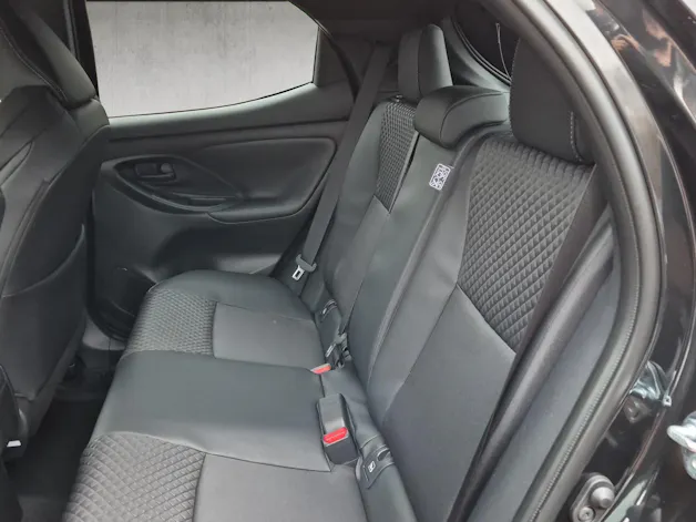 Toyota Yaris 1.5 VVT-i HSD Premium