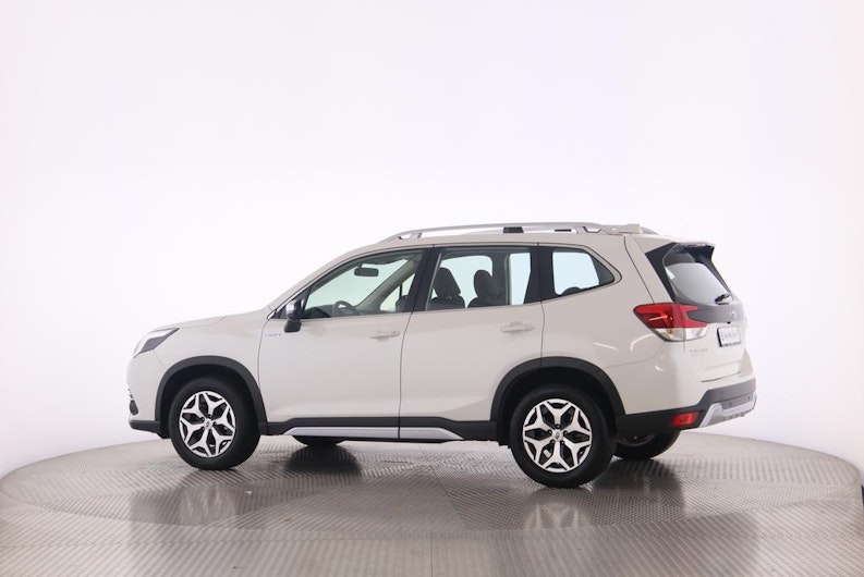 Vehicle image SUBARU FORESTER