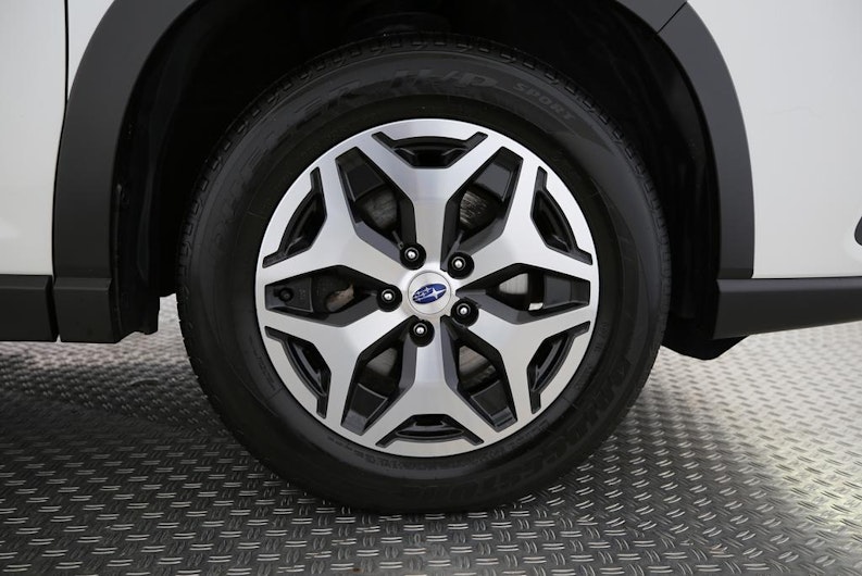 Vehicle image SUBARU FORESTER