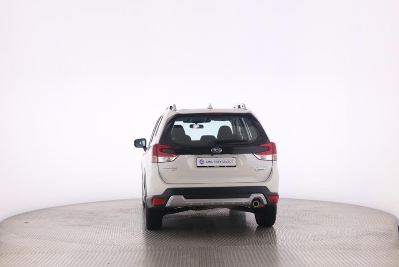 Vehicle image SUBARU FORESTER