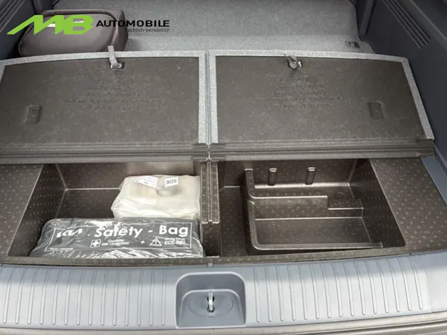 Kia PV5 Passenger 71.2 kWh Plus