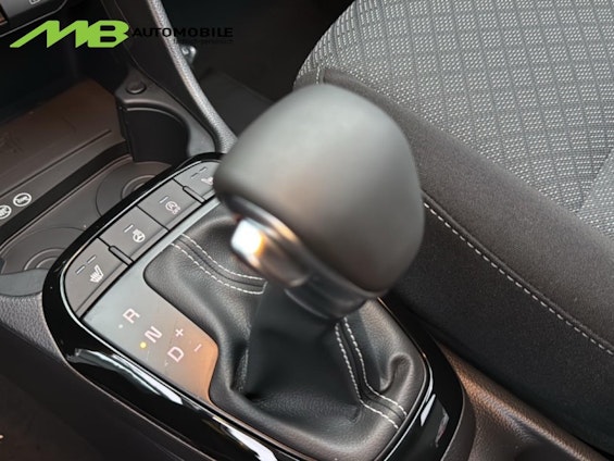 Vehicle image 11 Vehicle image 11