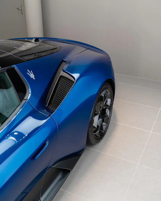 Maserati MC20