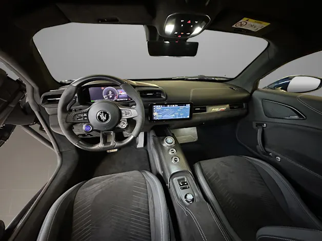Maserati MC20