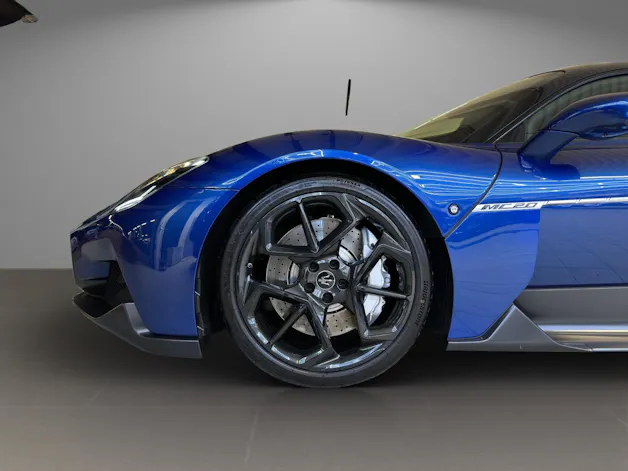 Maserati MC20