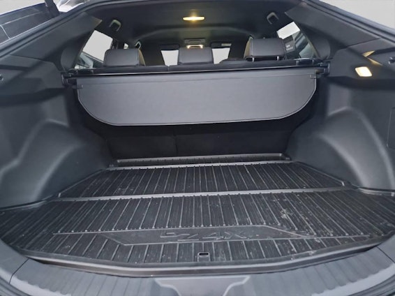 Vehicle image 14 Vehicle image 14