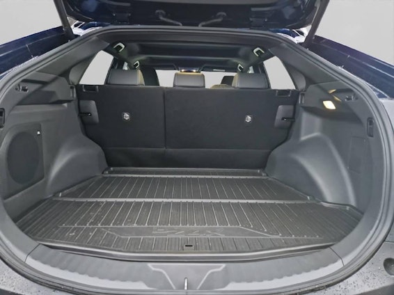 Vehicle image 14 Vehicle image 14