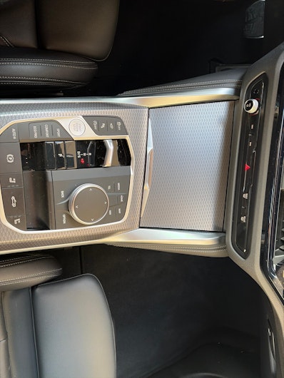 Vehicle image BMW 4 SERIES