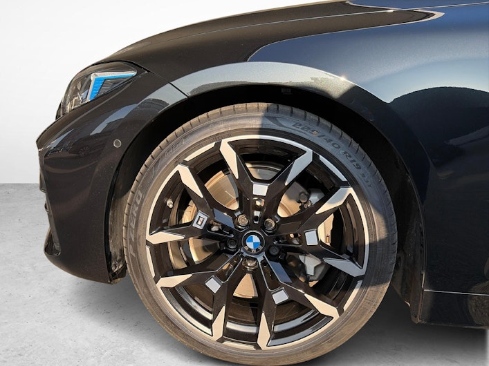 Vehicle image BMW 4 SERIES