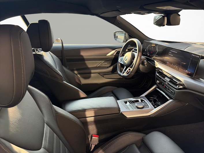 Vehicle image BMW 4 SERIES