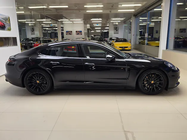 Porsche Panamera 4S PDK