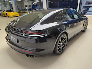 Porsche Panamera 4S PDK