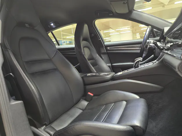 Porsche Panamera 4S PDK