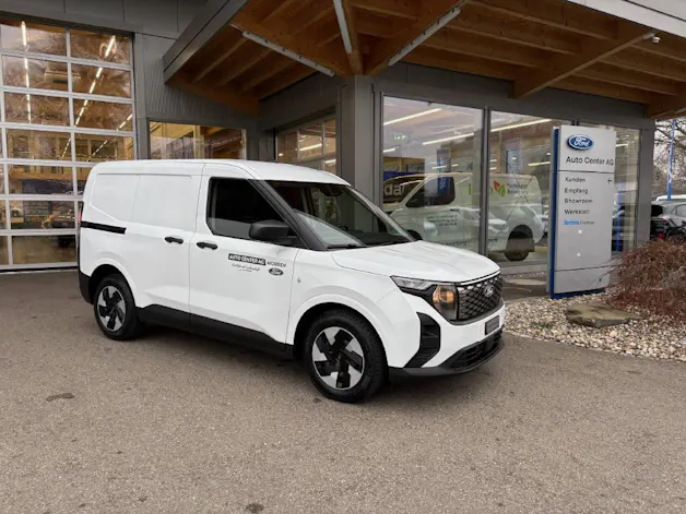 Ford E-Transit Courier Van Trend