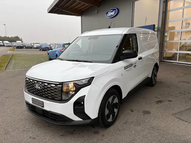 Ford E-Transit Courier Van Trend